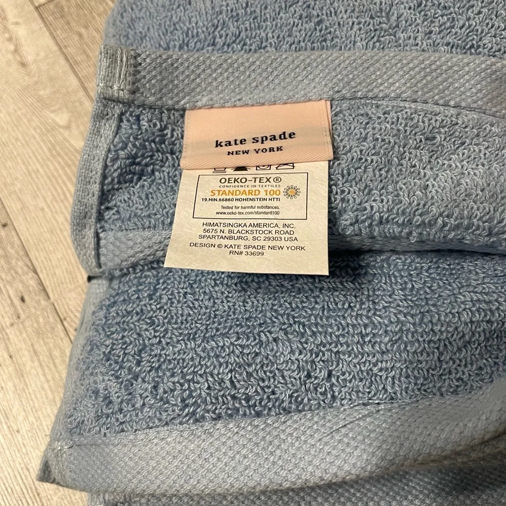 Kate Spade wash cloth set, NWT